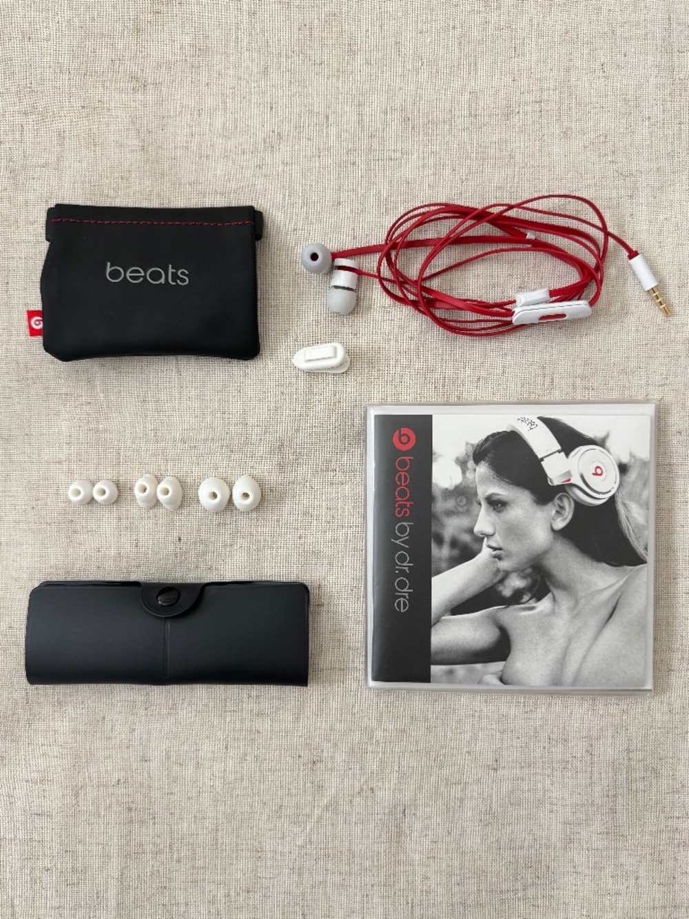 Beats by Dr. Dre Tour In-Ear Headphones White & Red Wired Earphones